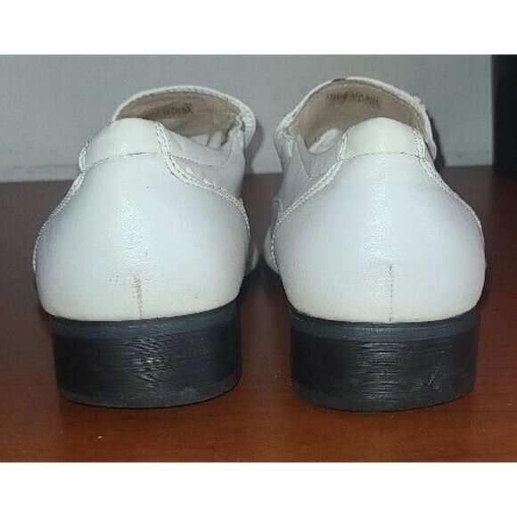 Majestic Collection Shoes Men's Size 7.5 White Casual Loafers  Leather - Picture 5 of 8